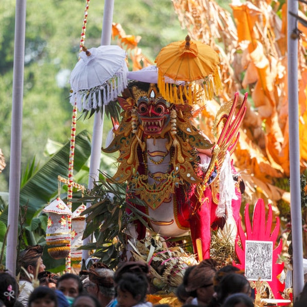 Balinese Cremations and Funerals